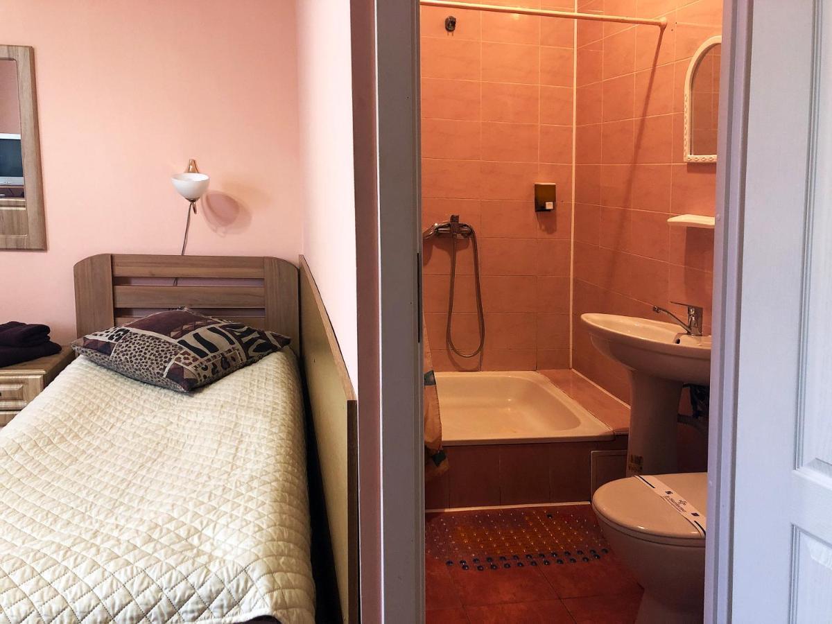 Comfort Hotel Chervonograd المظهر الخارجي الصورة